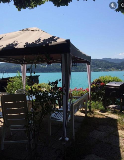 Apartamento Seehaus Hochauer Direkter Seezugang Woerthersee Pörtschach am Wörthersee Exterior foto